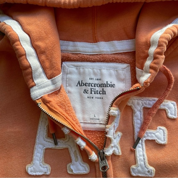 Y2K Abercrombie & Fitch Orange Hoodie with White Accents - Picture 3 of 6
